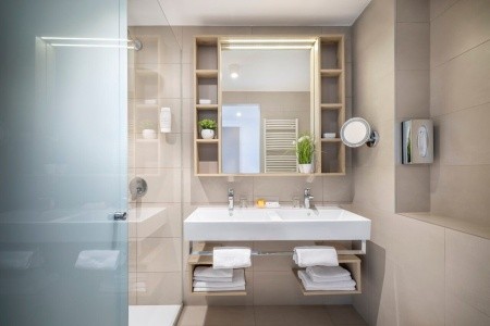 Valamar Diamant Hotel - 7