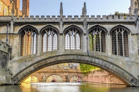 KRÁLOVSKÁ ANGLIE - 9