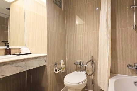 Thajsko Pattaya Cosy Beach 13 dňový pobyt Raňajky Letecky Letisko: Praha February 2026 (27/02/26-11/03/26)