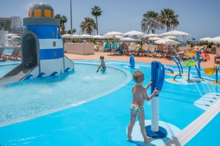 Kanárske ostrovy Tenerife Hovima La Pinta Beachfront Family 8 dňový pobyt Polpenzia Letecky Letisko: Viedeň May 2026 (25/05/26- 1/06/26)