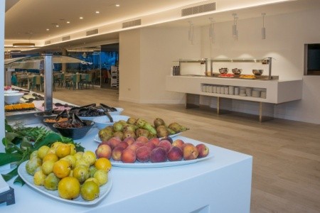 Kanárske ostrovy Tenerife Hovima La Pinta Beachfront Family 8 dňový pobyt Polpenzia Letecky Letisko: Viedeň May 2026 (25/05/26- 1/06/26)