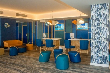 Kanárske ostrovy Tenerife Hovima La Pinta Beachfront Family 8 dňový pobyt Polpenzia Letecky Letisko: Viedeň May 2026 (25/05/26- 1/06/26)