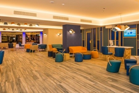 Kanárske ostrovy Tenerife Hovima La Pinta Beachfront Family 8 dňový pobyt Polpenzia Letecky Letisko: Viedeň May 2026 (25/05/26- 1/06/26)