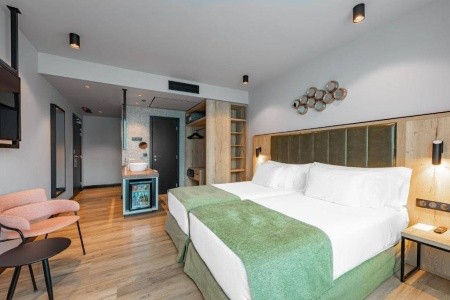 Maďarsko Budapešť a okolie Barcelo Budapest 6 dňový pobyt Raňajky Vlastná August 2026 ( 1/08/26- 6/08/26)