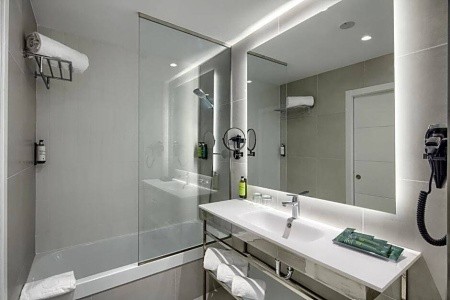 Španielsko Andalúzia Sercotel Rosaleda Málaga 7 dňový pobyt Raňajky Letecky Letisko: Bratislava July 2026 (20/07/26-26/07/26)