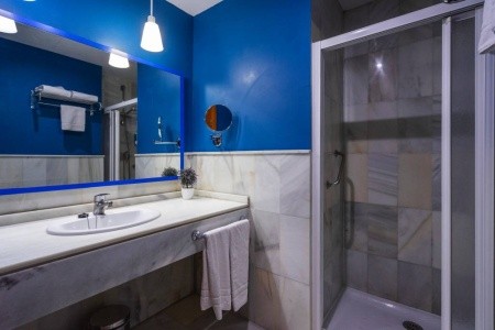 Atarazanas Malaga Boutique - 14