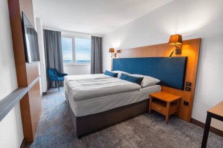 Česká republika Praha a okolie Orea Pyramida 8 dňový pobyt Raňajky Vlastná March 2026 (11/03/26-18/03/26)