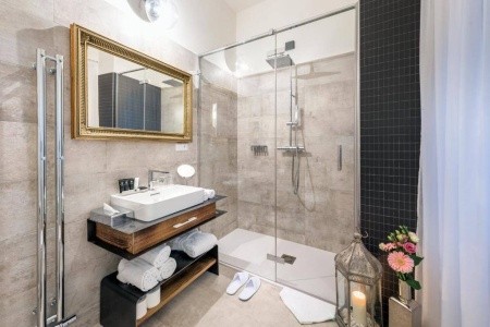 MOOo by the Castle - 11