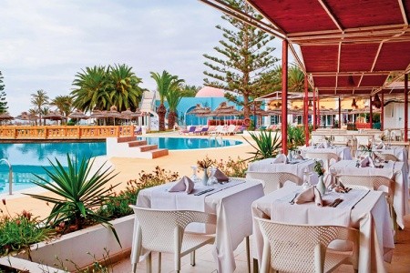 Golf Beach & Spa - 18