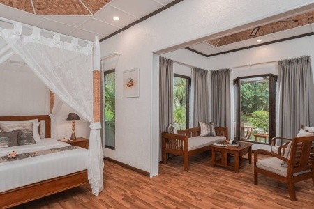 Bandos Island Resort - 13