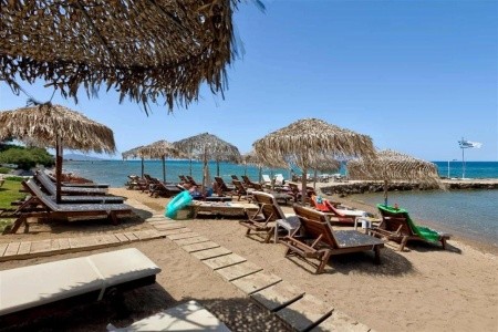 Golden Coast Resort - 36