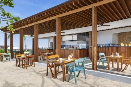 Maldivy  The Westin Maldives Miriandhoo Resort 12 dňový pobyt Raňajky Letecky Letisko: Praha March 2026 ( 9/03/26-20/03/26)