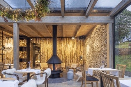 Česká republika Krkonoše Pytloun Wellness Hotel Harrachov 4 dňový pobyt Raňajky Vlastná May 2026 (18/05/26-21/05/26)