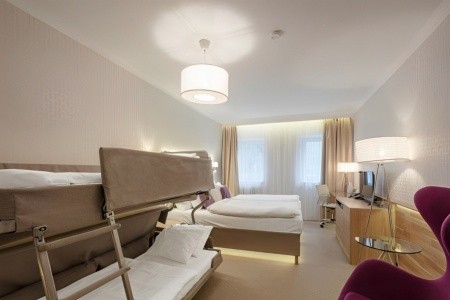 Česká republika Krkonoše Pytloun Wellness Hotel Harrachov 4 dňový pobyt Raňajky Vlastná May 2026 (18/05/26-21/05/26)