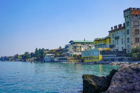 Za jarní krásou alpských jezer - 33