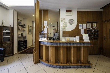 Taliansko Rimini Ausonia 4 dňový pobyt Bez stravy Vlastná June 2026 (27/06/26-30/06/26)