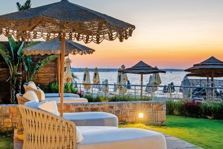 Grécko Kréta High Beach White 9 dňový pobyt Polpenzia Letecky Letisko: Praha July 2026 (26/07/26- 3/08/26)