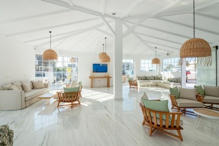 Grécko Kréta High Beach White 9 dňový pobyt Polpenzia Letecky Letisko: Praha July 2026 (26/07/26- 3/08/26)