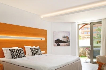 Grécko Kréta High Beach White 9 dňový pobyt Polpenzia Letecky Letisko: Praha July 2026 (26/07/26- 3/08/26)