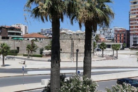 Albánie, Durrës, Kloest, za <span>39.554</span> Kč