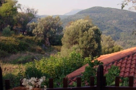 Pavezzo Country Retreat - 16