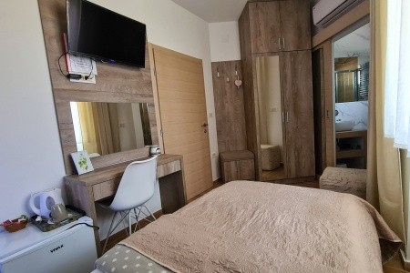 Pokoje 3298-3722 - 24