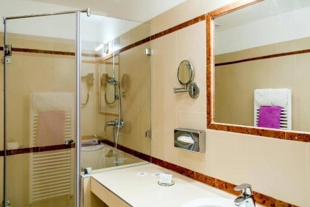 Maďarsko Južné Zadunajsko Ambient Hotel & Aroma Spa 3 dňový pobyt Polpenzia Vlastná May 2026 (15/05/26-17/05/26)