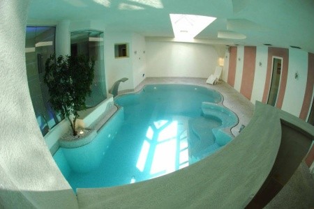 Taliansko Monte Bondone Chalet Caminetto 8 dňový pobyt Raňajky Vlastná March 2026 (10/03/26-17/03/26)