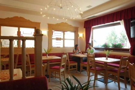 Taliansko Monte Bondone Chalet Caminetto 8 dňový pobyt Raňajky Vlastná March 2026 (10/03/26-17/03/26)