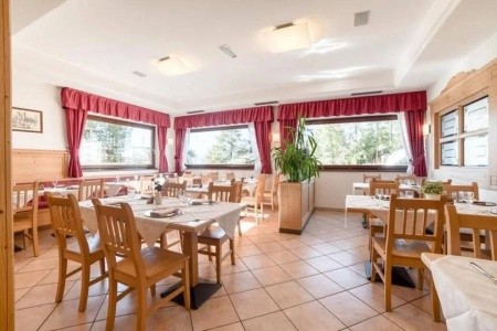 Taliansko Monte Bondone Chalet Caminetto 8 dňový pobyt Raňajky Vlastná March 2026 (10/03/26-17/03/26)