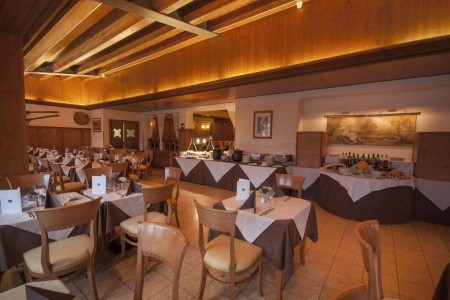 Taliansko Cortina d´Ampezzo Grand Hotel Misurina 4 dňový pobyt Raňajky Vlastná March 2026 ( 6/03/26- 9/03/26)