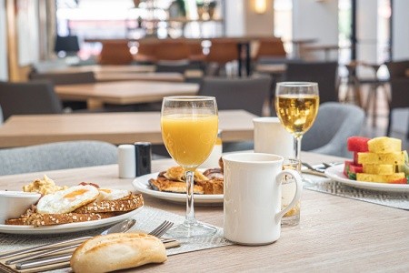 Kyrat Amarac Suites - 5