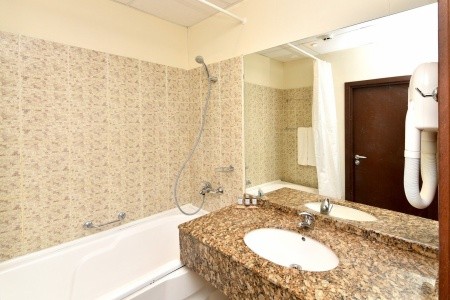 Bulharsko Albena Arabella Beach 15 dňový pobyt All Inclusive Letecky Letisko: Praha September 2026 ( 8/09/26-22/09/26)