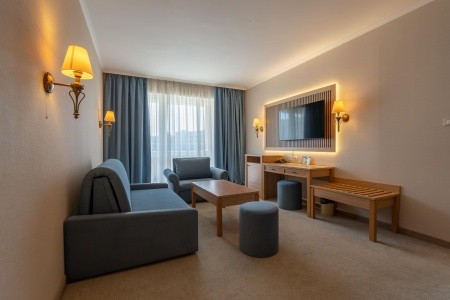 Dit Majestic Beach Resort - 36