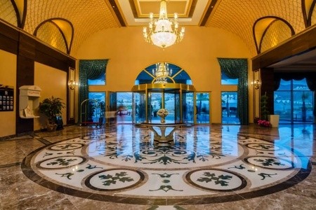 The Lumos Deluxe Resort - 11