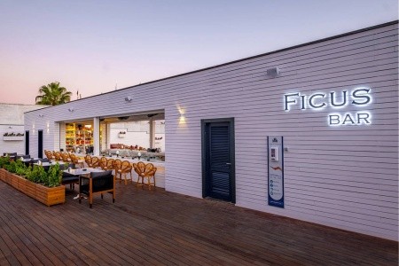 Rubi Platinum Sign - 24