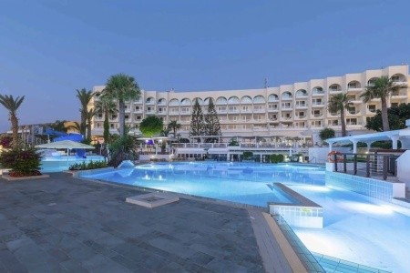 The Golden Coast Beach - 7