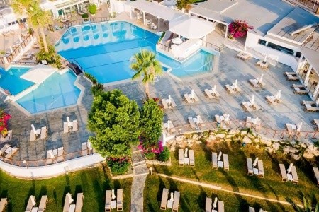 The Golden Coast Beach - 21