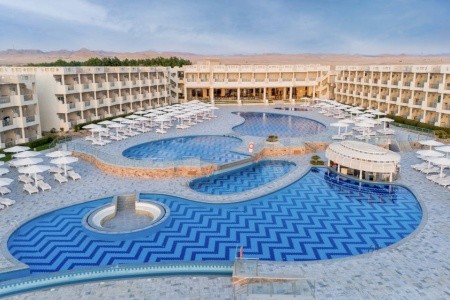 Sirena Beach Resort & Spa - 14