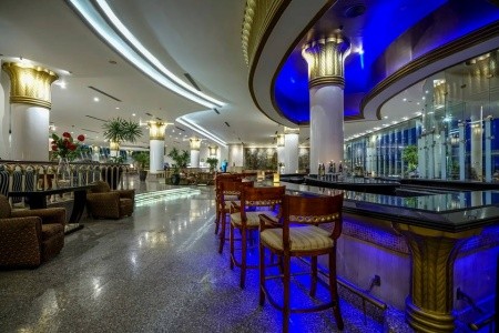 Royal Monte Carlo - 13