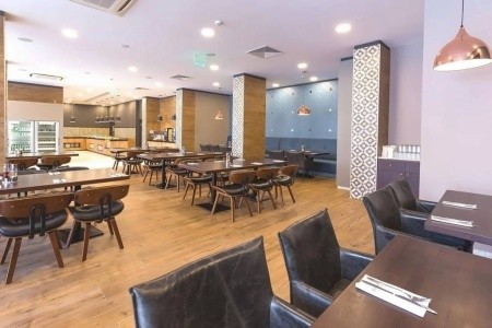 Best Western Plus Premium Inn & Casino - 9