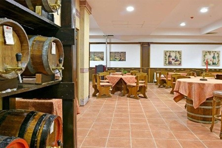 Estreya Residence - 15