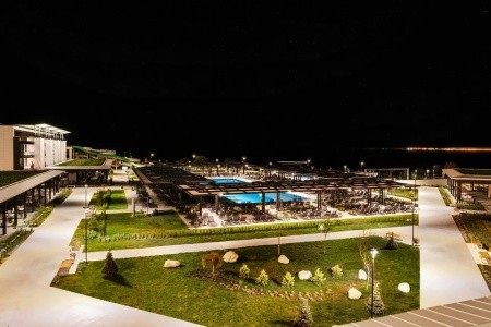 Voya Beach Resort - 8