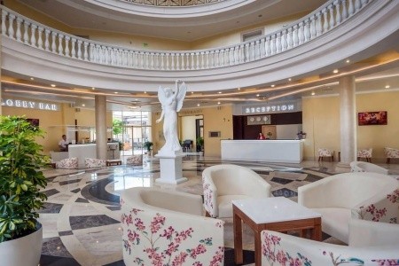 Rome Palace Deluxe - 8