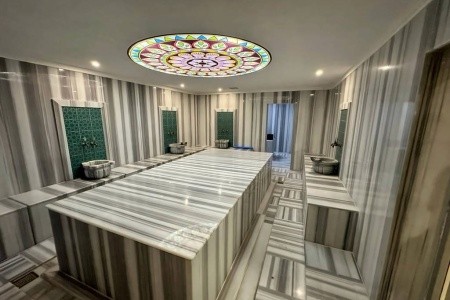 Side Golden Rock - 7