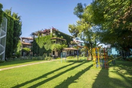 Turecko Alanya Titan Club 14 dňový pobyt Ultra All inclusive Letecky Letisko: Praha June 2026 ( 9/06/26-22/06/26)