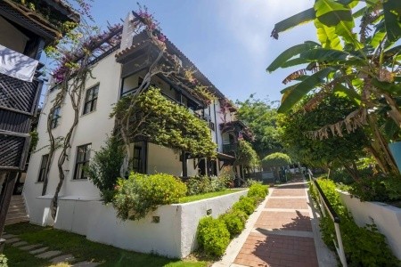 Turecko Alanya Titan Club 14 dňový pobyt Ultra All inclusive Letecky Letisko: Praha June 2026 ( 9/06/26-22/06/26)