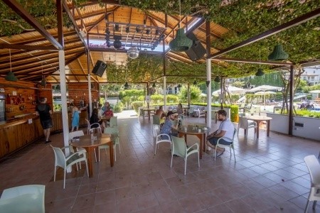 Turecko Alanya Titan Club 14 dňový pobyt Ultra All inclusive Letecky Letisko: Praha June 2026 ( 9/06/26-22/06/26)