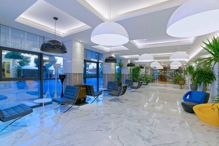 Turecko Alanya Kaptan 9 dňový pobyt Raňajky Letecky Letisko: Praha August 2026 (18/08/26-26/08/26)