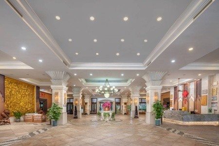 Sanya Huayuan Hot Spring Seaview Resort - 9